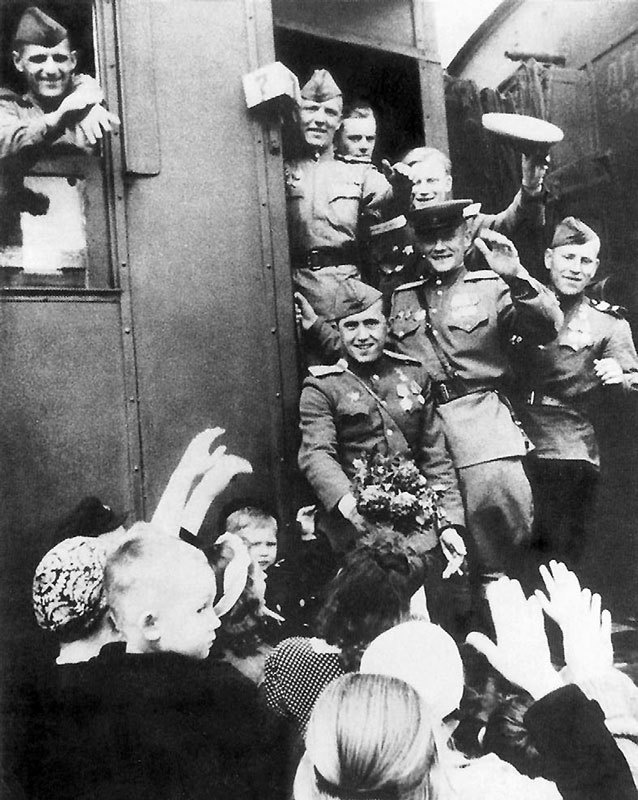 Иллюстрация к книге — Василий Сталин. Письма из зоны [i_060.jpg]