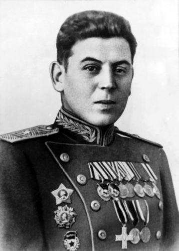 Иллюстрация к книге — Василий Сталин. Письма из зоны [i_067.jpg]