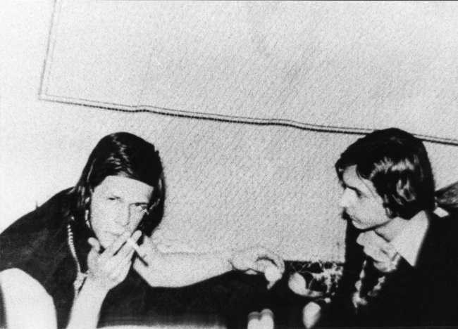 Иллюстрация к книге — Майк Науменко. Бегство из зоопарка [i_022.jpg]