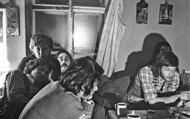 Иллюстрация к книге — Майк Науменко. Бегство из зоопарка [i_032.jpg]