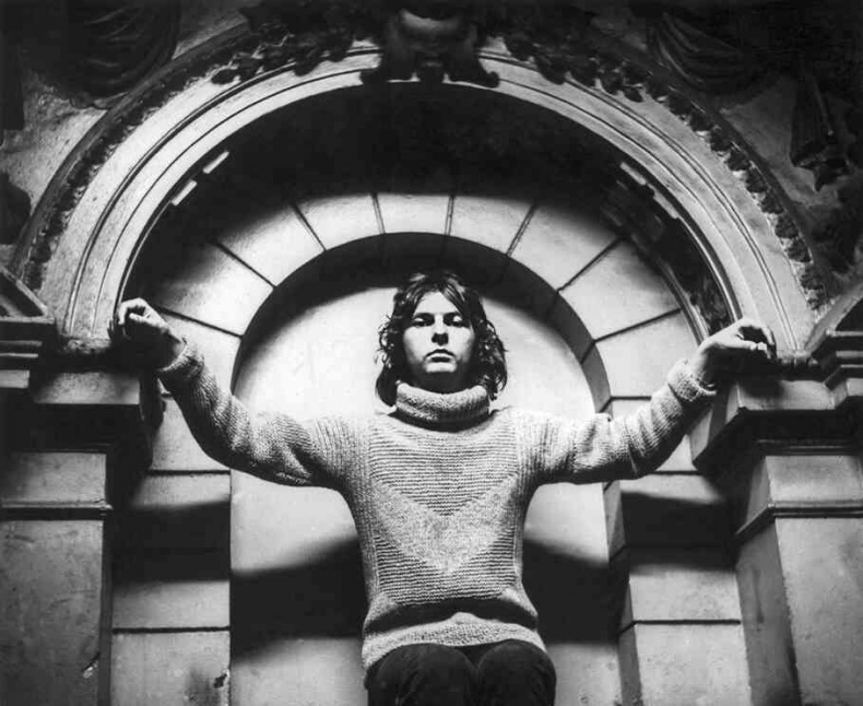 Иллюстрация к книге — Майк Науменко. Бегство из зоопарка [i_044.jpg]