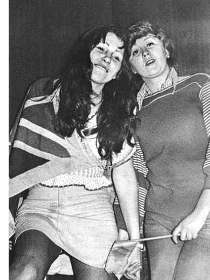 Иллюстрация к книге — Майк Науменко. Бегство из зоопарка [i_050.jpg]