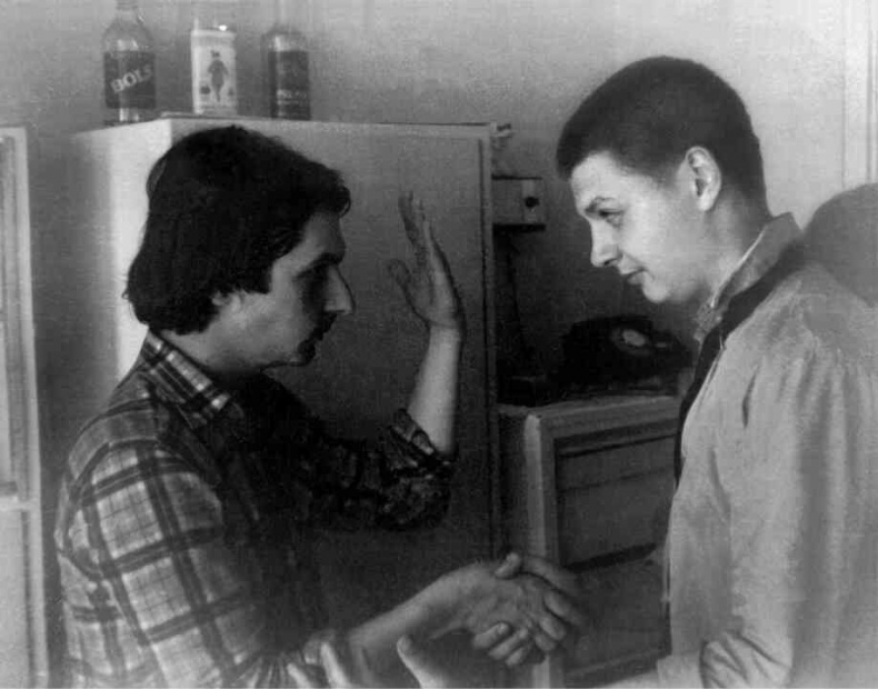 Иллюстрация к книге — Майк Науменко. Бегство из зоопарка [i_102.jpg]