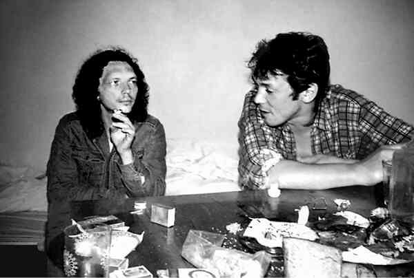 Иллюстрация к книге — Майк Науменко. Бегство из зоопарка [i_184.jpg]