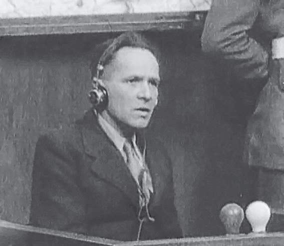 Иллюстрация к книге — Дети Третьего рейха [imgbf8ce621961d451c9b4bcf4eb00a67fc.jpg]