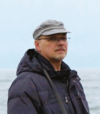 Иллюстрация к книге — Чёртовы свечи [i_001.jpg]