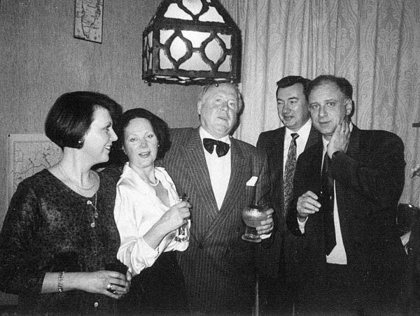 Иллюстрация к книге — Вариант шедевра [i_016.jpg]