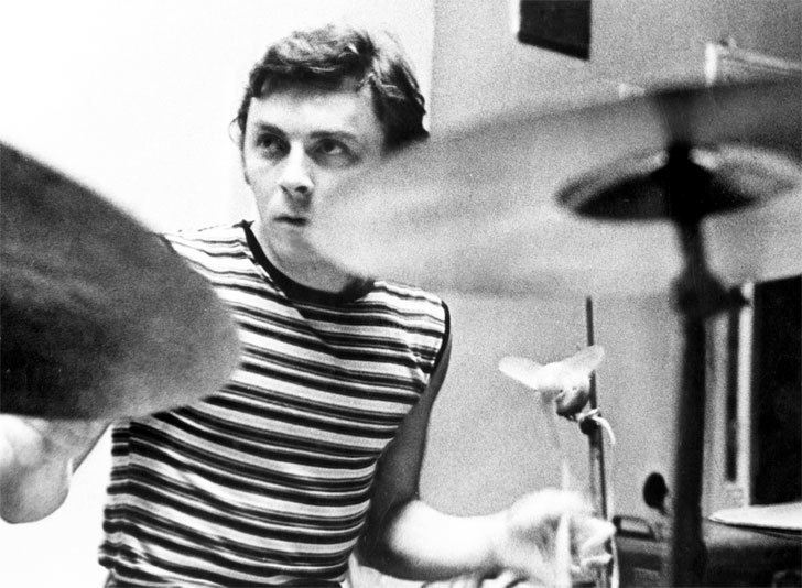 Иллюстрация к книге — История рока. Во всём виноваты «Битлз» [i_010.jpg]