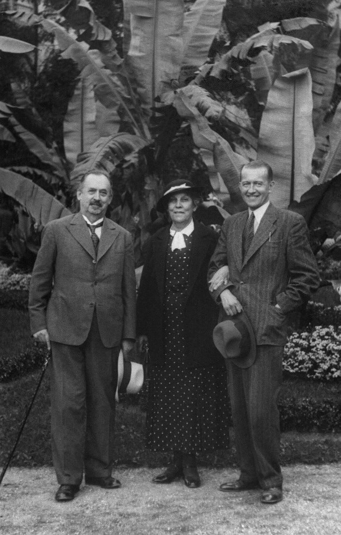 Иллюстрация к книге — По волнам жизни. Том 2 [i_020.jpg]