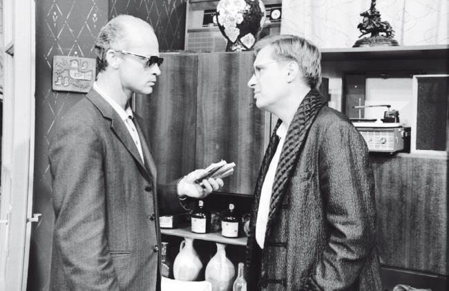 Иллюстрация к книге — Воры, вандалы и идиоты. Криминальная история русского искусства [i_039.jpg]