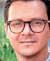 Иллюстрация к книге — Комната чудес [i_001.jpg]