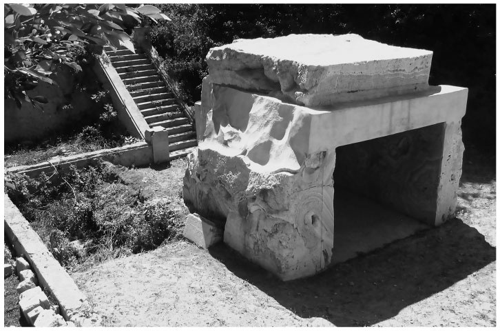 Иллюстрация к книге — В поисках гробниц Древнего Египта [i_070.jpg]