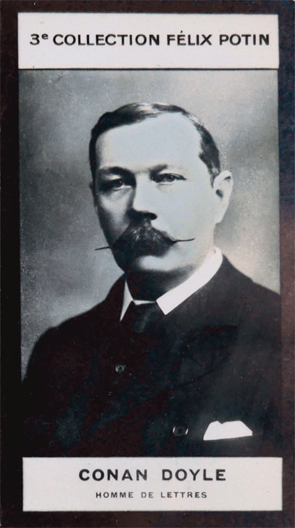 Иллюстрация к книге — Портрет мужчины в красном [i_045.jpg]