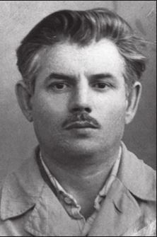 Иллюстрация к книге — Собибор. Взгляд по обе стороны колючей проволоки [i_016.jpg]