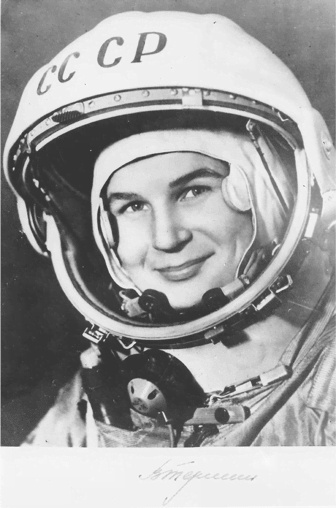 Иллюстрация к книге — Почему у женщин при социализме секс лучше. Аргументы в пользу экономической независимости [i_002.jpg]