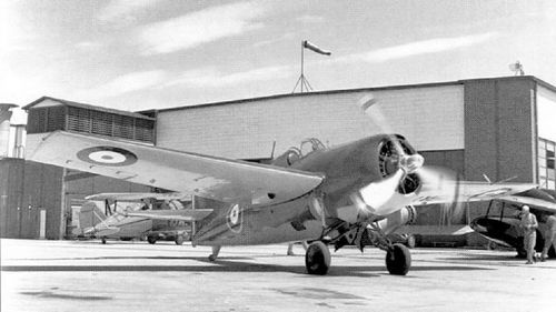 Иллюстрация к книге — Французские истребители Второй Мировой [i_042.jpg]