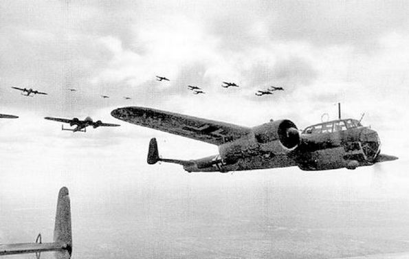 Иллюстрация к книге — Французские истребители Второй Мировой [i_136.jpg]