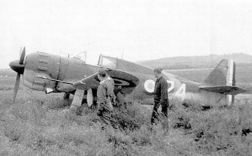 Иллюстрация к книге — Французские истребители Второй Мировой [i_138.jpg]