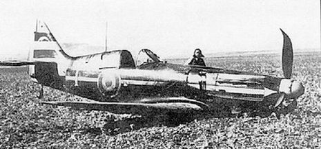 Иллюстрация к книге — Французские истребители Второй Мировой [i_151.jpg]