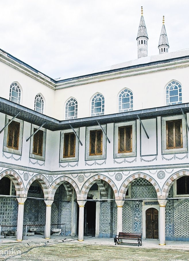 Иллюстрация к книге — Роксолана. Великолепный век султана Сулеймана [i_077.jpg]