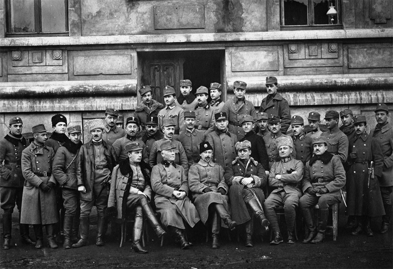 Иллюстрация к книге — Весна народов. Русские и украинцы между Булгаковым и Петлюрой [i_082.jpg]