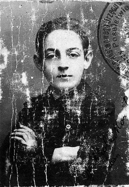 Иллюстрация к книге — Восточно-западная улица. Происхождение терминов ГЕНОЦИД и ПРЕСТУПЛЕНИЕ ПРОТИВ ЧЕЛОВЕЧЕСТВА [i_003.jpg]