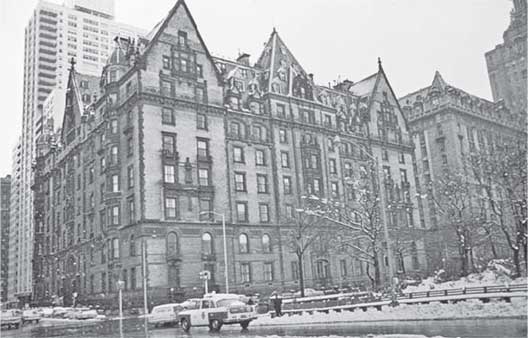 Иллюстрация к книге — Третий уровень [i_001.jpg]