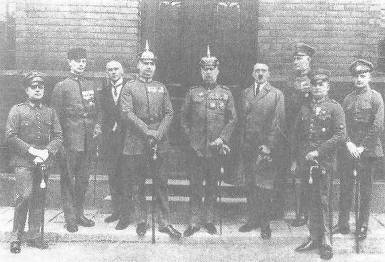 Иллюстрация к книге — CC – инквизиция Гитлера [i_004.jpg]