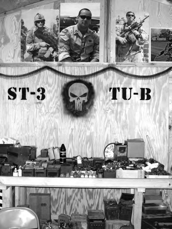 Иллюстрация к книге — Экстремальная воля. Принципы, спасающие жизнь, карьеру и брак [i_013.jpg]