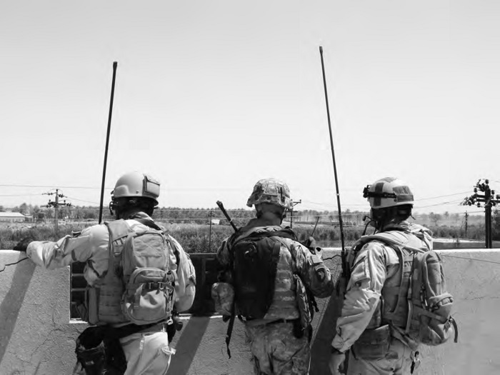 Иллюстрация к книге — Экстремальная воля. Принципы, спасающие жизнь, карьеру и брак [i_014.jpg]