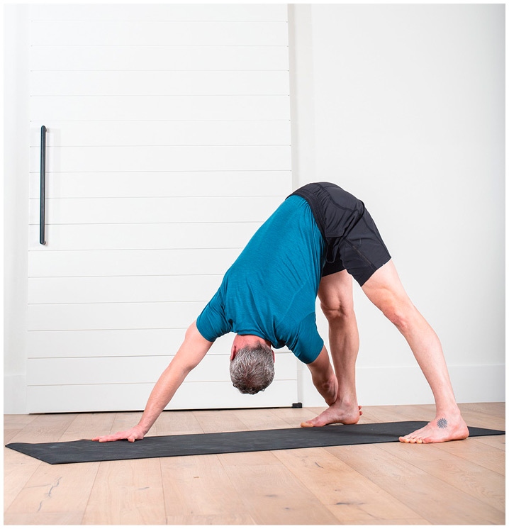 Иллюстрация к книге — Силовая йога. Энергия. Концентрация. Баланс [i_191.jpg]