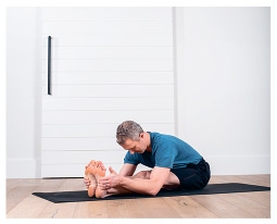 Иллюстрация к книге — Силовая йога. Энергия. Концентрация. Баланс [i_334.jpg]