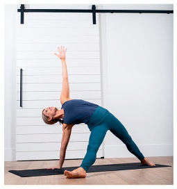 Иллюстрация к книге — Силовая йога. Энергия. Концентрация. Баланс [i_370.jpg]