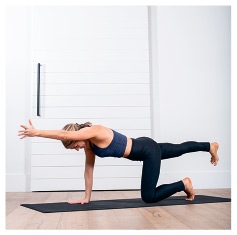 Иллюстрация к книге — Силовая йога. Энергия. Концентрация. Баланс [i_383.jpg]