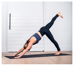 Иллюстрация к книге — Силовая йога. Энергия. Концентрация. Баланс [i_428.jpg]