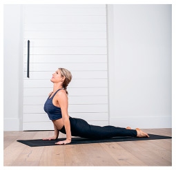 Иллюстрация к книге — Силовая йога. Энергия. Концентрация. Баланс [i_431.jpg]