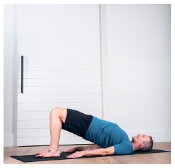 Иллюстрация к книге — Силовая йога. Энергия. Концентрация. Баланс [i_579.jpg]