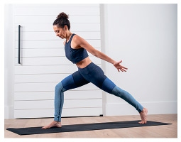 Иллюстрация к книге — Силовая йога. Энергия. Концентрация. Баланс [i_607.jpg]