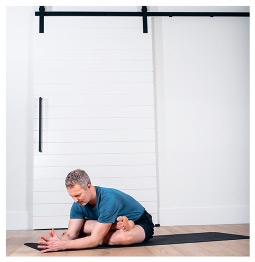 Иллюстрация к книге — Силовая йога. Энергия. Концентрация. Баланс [i_623.jpg]