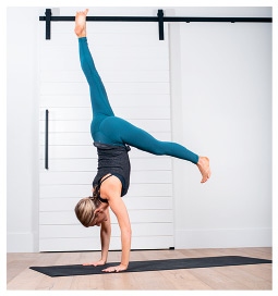 Иллюстрация к книге — Силовая йога. Энергия. Концентрация. Баланс [i_650.jpg]