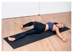 Иллюстрация к книге — Силовая йога. Энергия. Концентрация. Баланс [i_665.jpg]