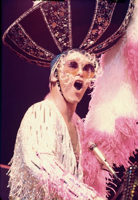 Иллюстрация к книге — Я – Элтон Джон. Вечеринка длиной в жизнь [_00028.jpg]