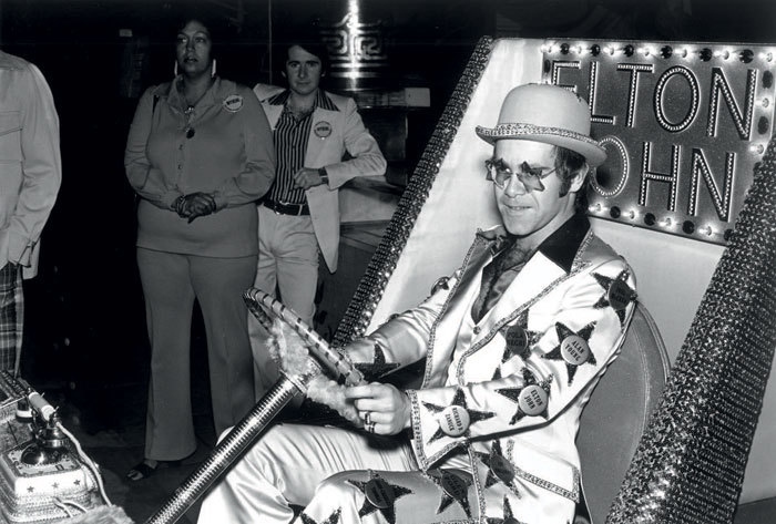 Иллюстрация к книге — Я – Элтон Джон. Вечеринка длиной в жизнь [_00030.jpg]
