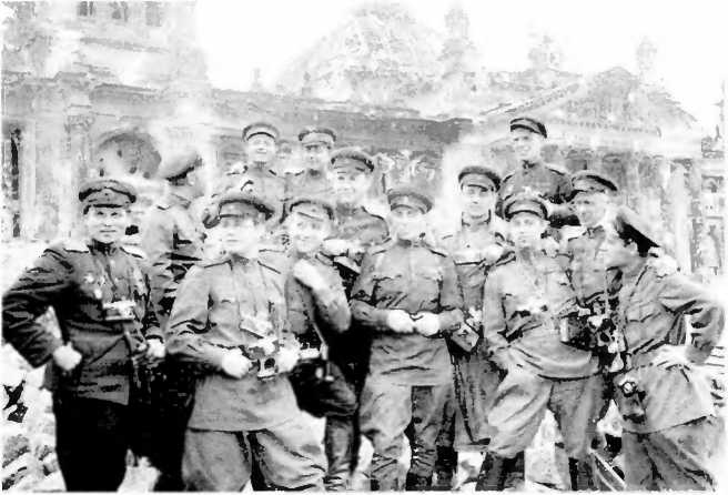 Иллюстрация к книге — История вермахта. Итоги [i_061.jpg]