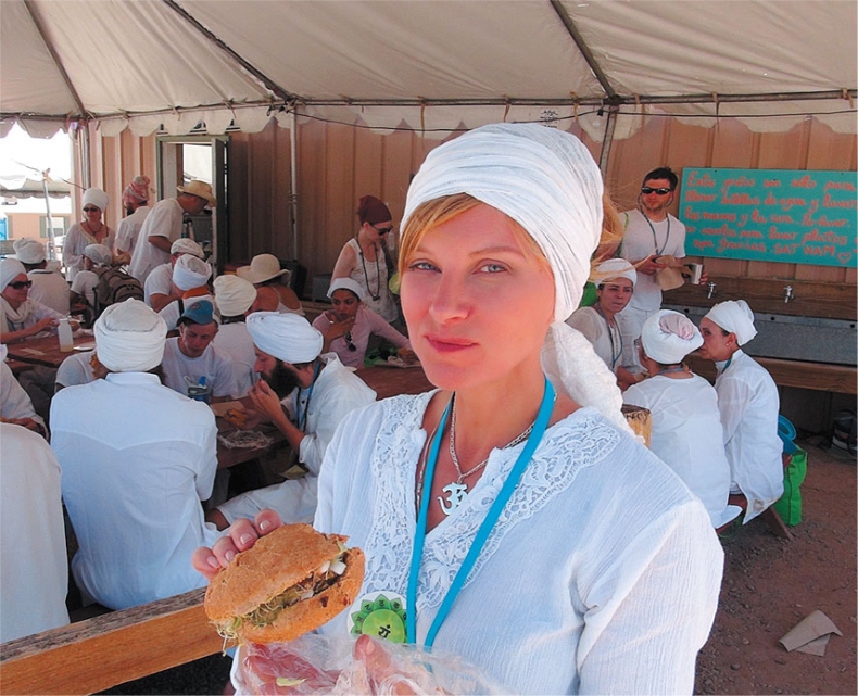 Иллюстрация к книге — Люблю [i_100.jpg]