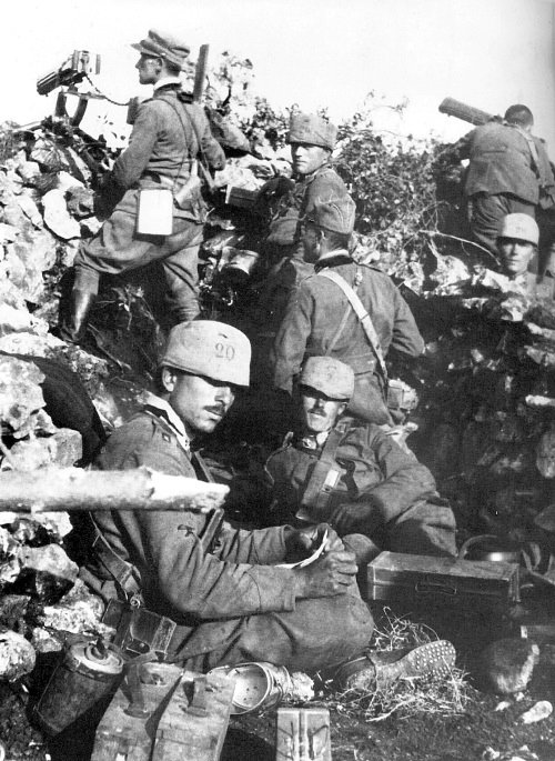 Иллюстрация к книге — Италия. Полная история страны [i_114.jpg]