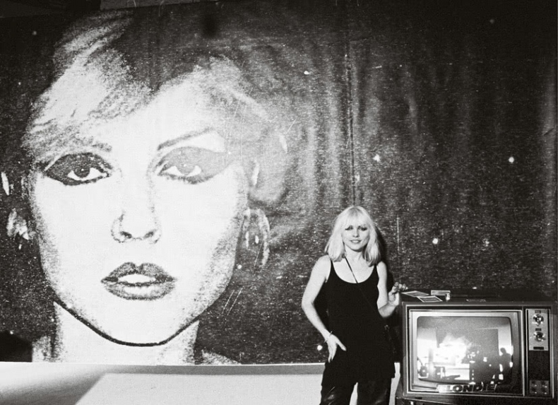 Иллюстрация к книге — Сердце из стекла. Откровения солистки Blondie [i_002.jpg]