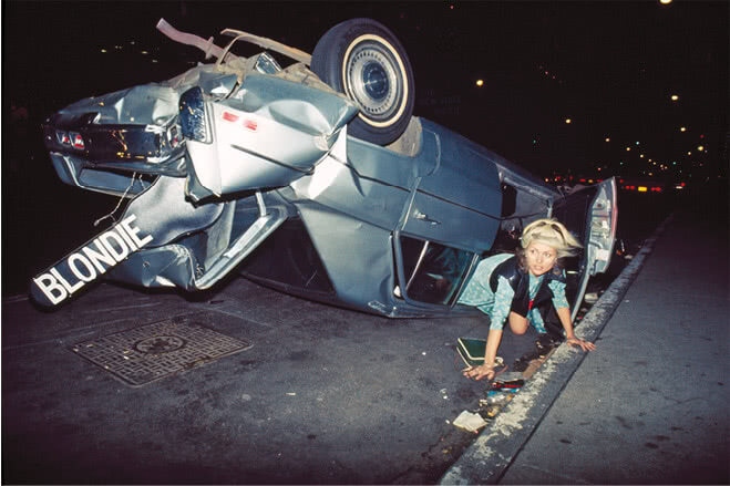 Иллюстрация к книге — Сердце из стекла. Откровения солистки Blondie [i_038.jpg]