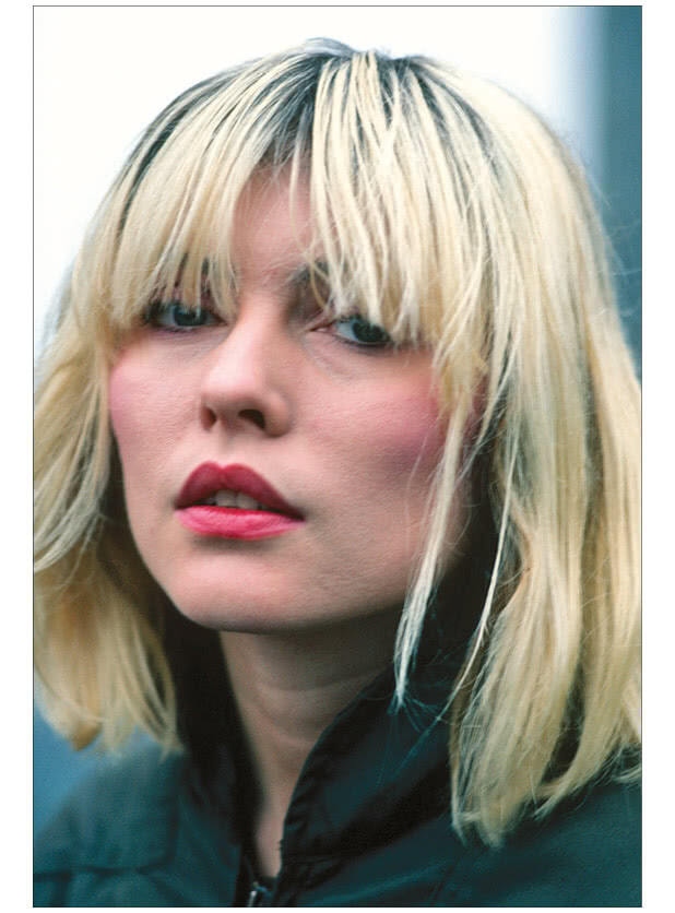 Иллюстрация к книге — Сердце из стекла. Откровения солистки Blondie [i_065.jpg]