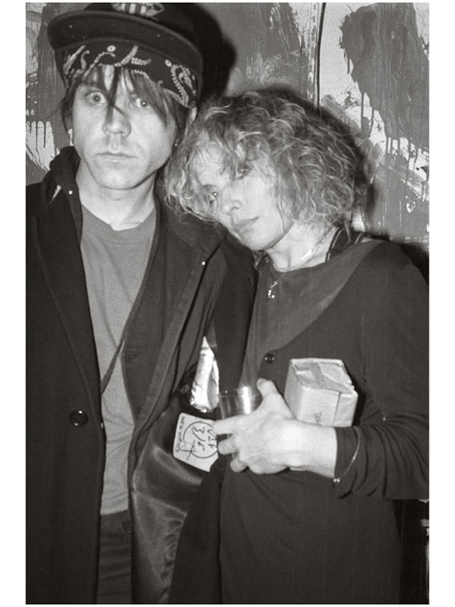 Иллюстрация к книге — Сердце из стекла. Откровения солистки Blondie [i_096.jpg]